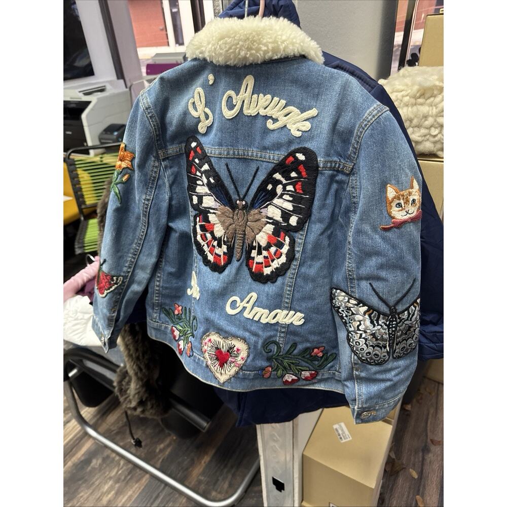 Gucci Demin Jacket size 6 Floral Embroidered Butterfly L’Aveugle Par Amour